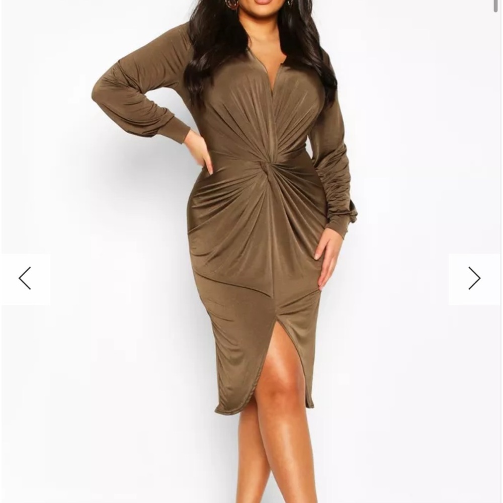 PLUS TWIST FRONT PLUNGE MIDI DRESS Black not color shown in pic Size 16 NWT